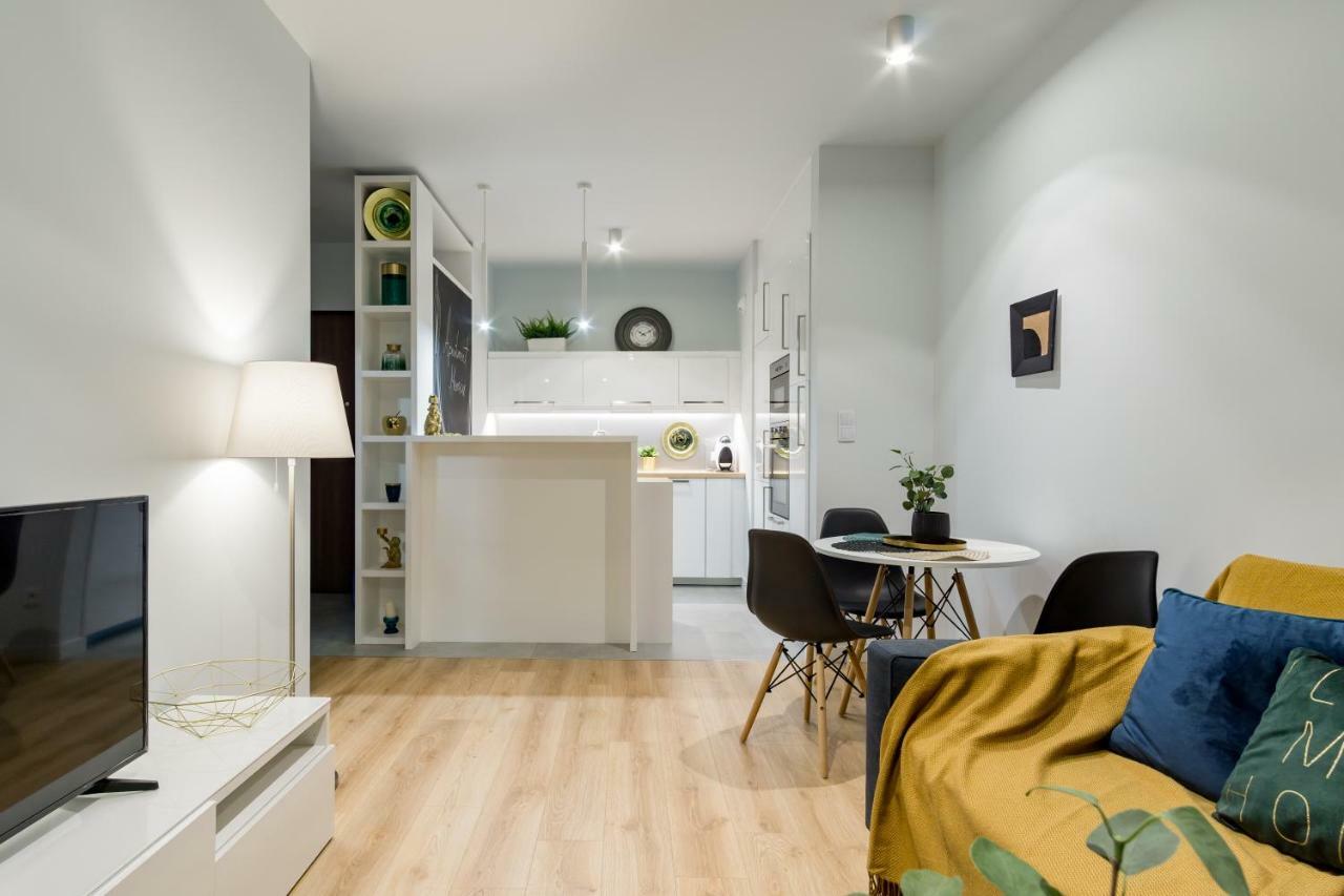Mennica Residence Chic Apartment Warsaw Exterior photo